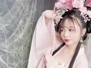 古裝風嫩妹拍攝寫真